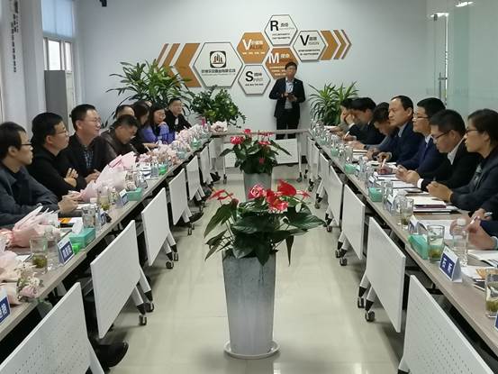 说明: E:\王立群\网站维护\管理工程学院\新闻动态\学院走访京博乐安置业有限公司-20201030\2.jpg,说明: E:\王立群\网站维护\管理工程学院\新闻动态\学院走访京博乐安置业有限公司-20201030\4.jpg