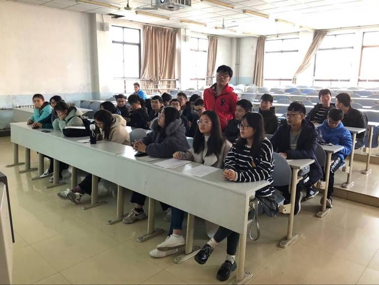 说明: /__local/9/F3/06/7FD34C49B7BCB0E78616CE87B3E_5C739C6B_2F420.jpg